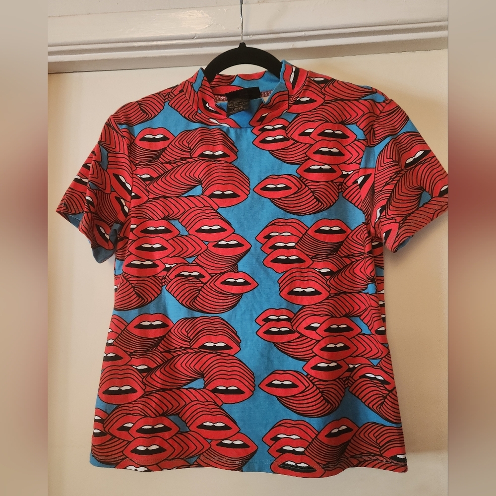 Nooworks Mock Neck Mouths Print Large